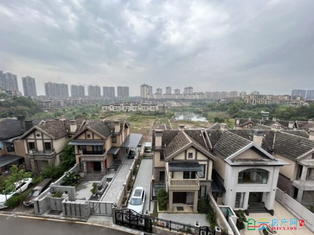 燊海森林柏麓郡地铁精装5室4厅5卫3阳台,燊林里的豪宅-自贡市二手房