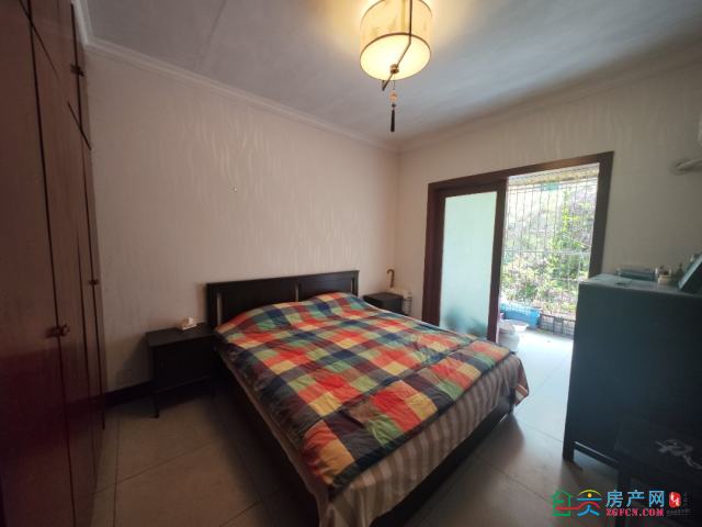 好位置好房子山水名苑全新送家电