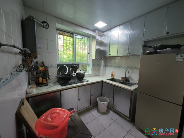 好位置好房子山水名苑全新送家电